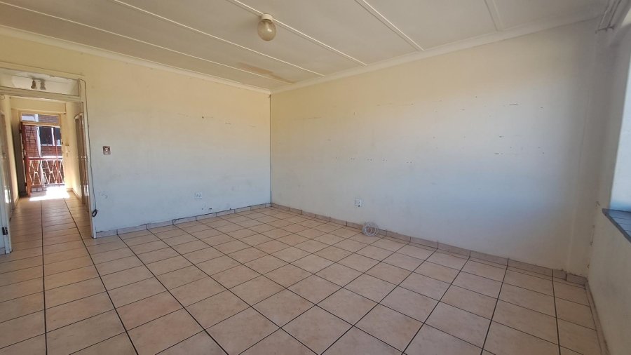 2 Bedroom Property for Sale in New Redruth Gauteng