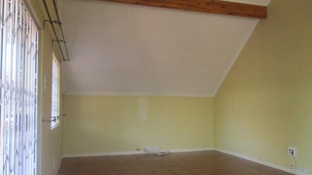 To Let 2 Bedroom Property for Rent in Lyttelton Manor Gauteng