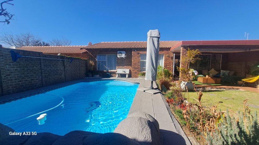 3 Bedroom Property for Sale in Kelvin Gauteng