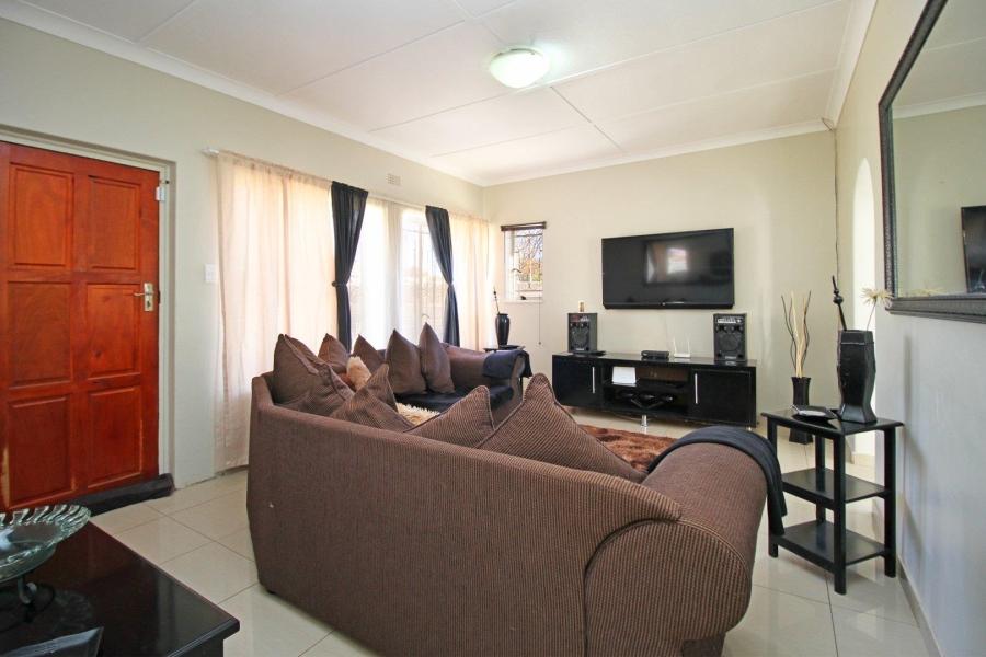 3 Bedroom Property for Sale in Discovery Gauteng