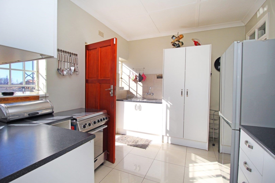 3 Bedroom Property for Sale in Discovery Gauteng