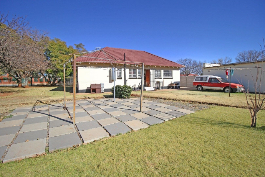 3 Bedroom Property for Sale in Discovery Gauteng