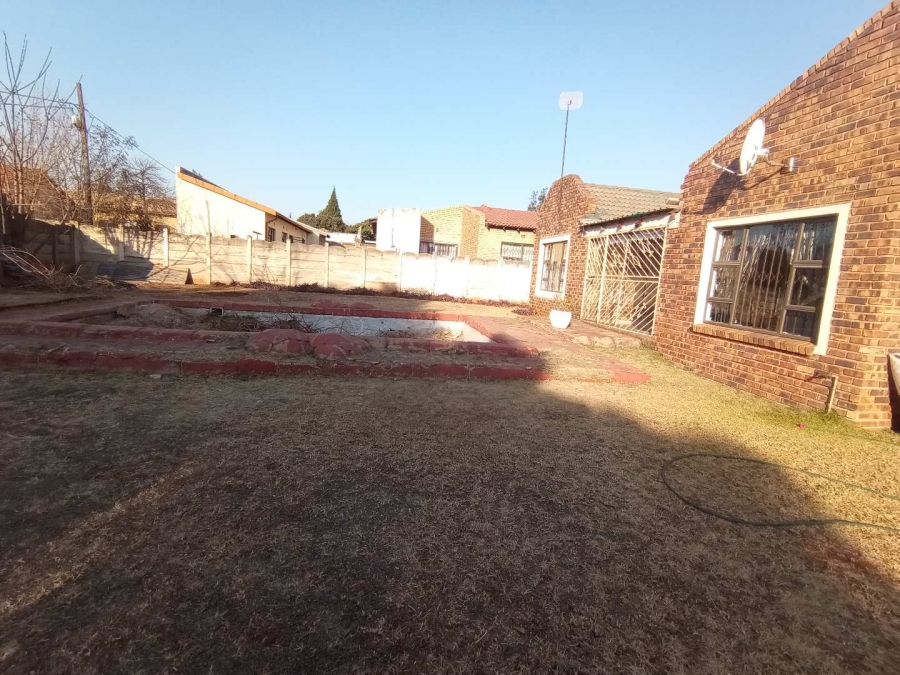 3 Bedroom Property for Sale in Roodebult Gauteng