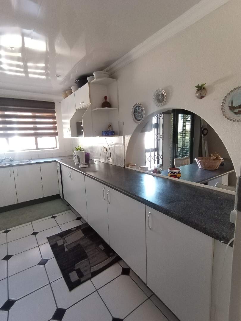 3 Bedroom Property for Sale in Roodebult Gauteng