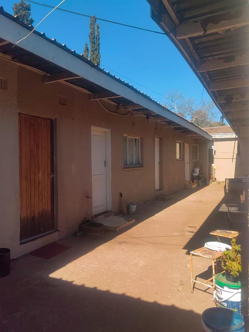 14 Bedroom Property for Sale in Windsor East Gauteng