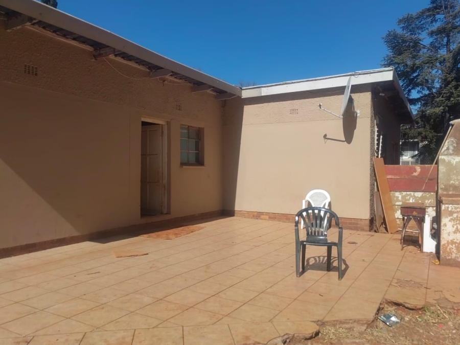 14 Bedroom Property for Sale in Windsor East Gauteng