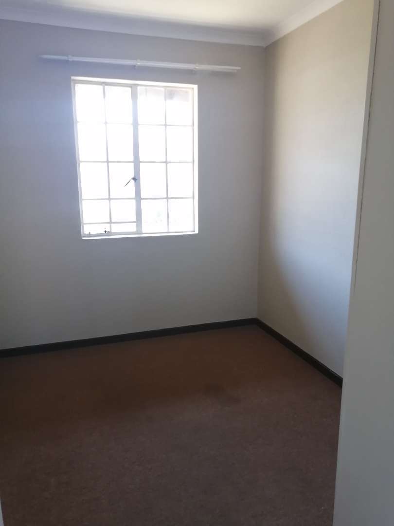 To Let 2 Bedroom Property for Rent in Elardus Park Gauteng