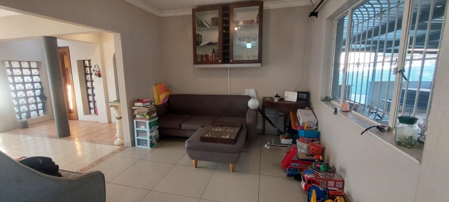 4 Bedroom Property for Sale in Randhart Gauteng