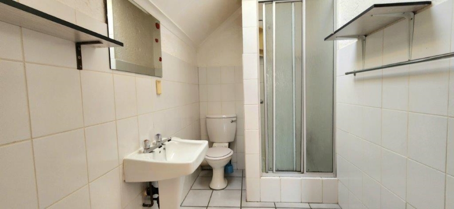 2 Bedroom Property for Sale in Bassonia Gauteng