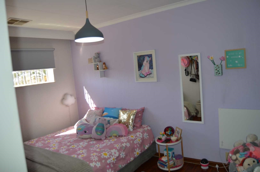 3 Bedroom Property for Sale in New Redruth Gauteng