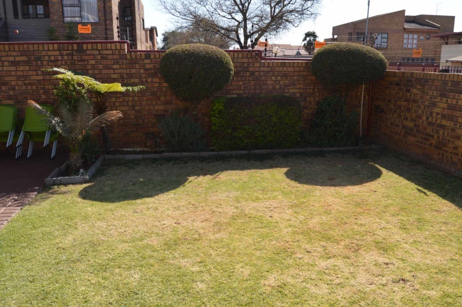 3 Bedroom Property for Sale in New Redruth Gauteng