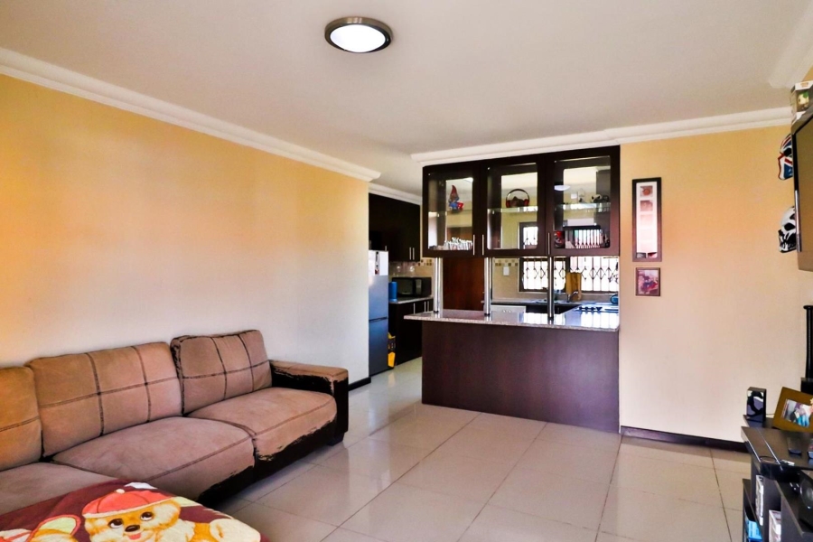 3 Bedroom Property for Sale in Brackendowns Gauteng