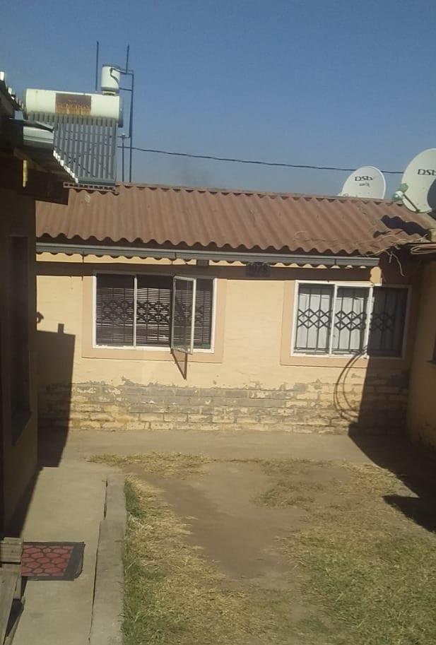 2 Bedroom Property for Sale in Kaalfontein Gauteng