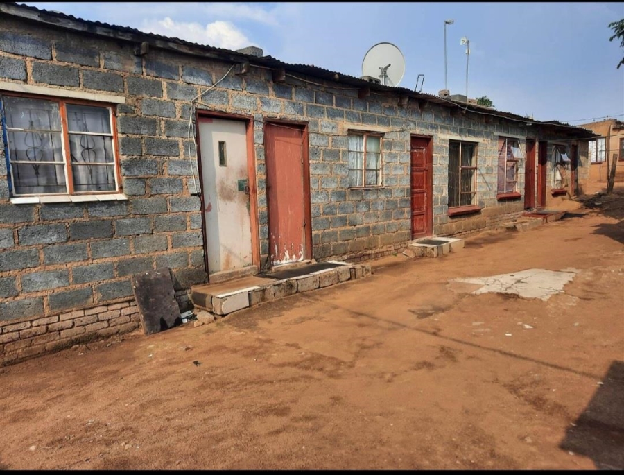 5 Bedroom Property for Sale in Ivory Park Gauteng