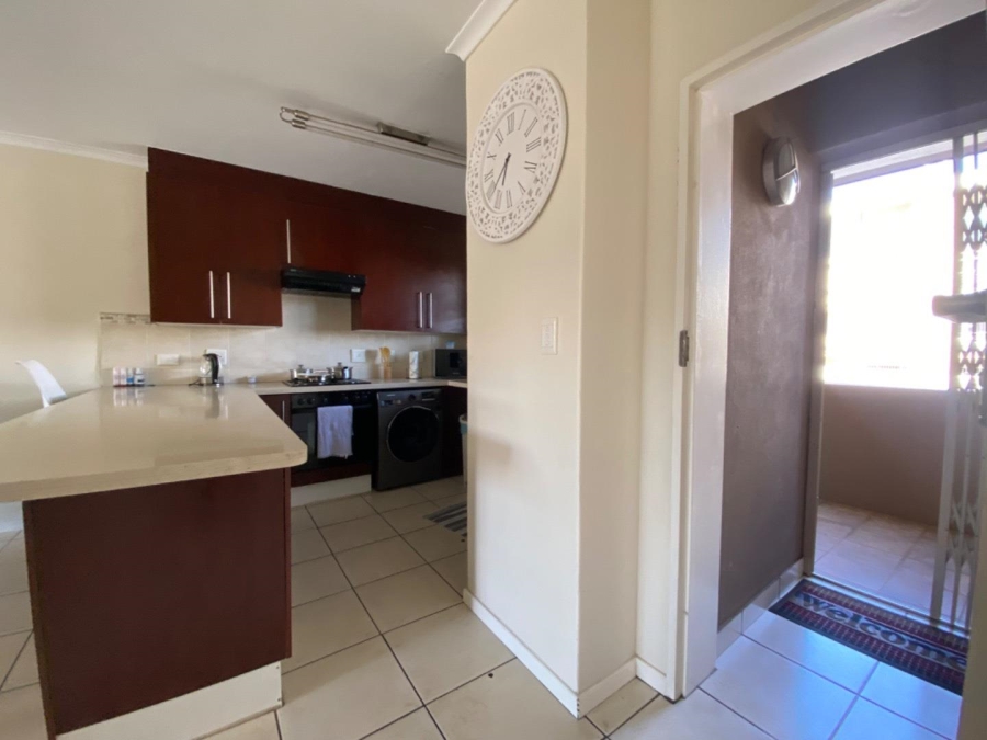 To Let 2 Bedroom Property for Rent in Edenburg Gauteng