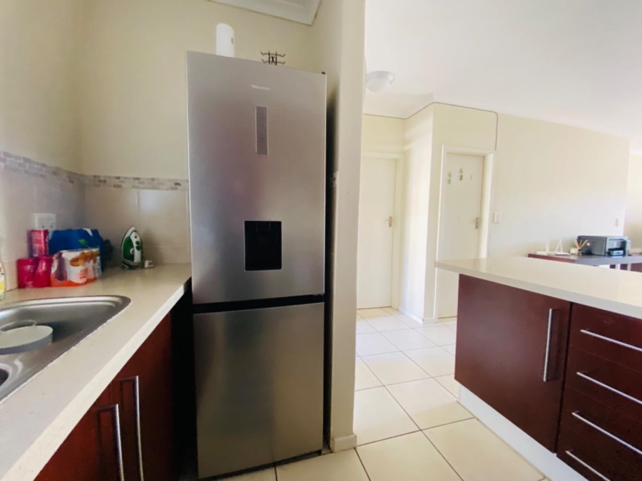 To Let 2 Bedroom Property for Rent in Edenburg Gauteng