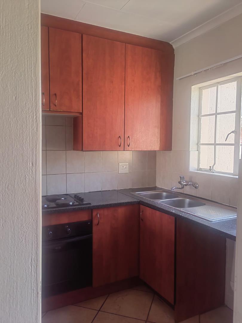 2 Bedroom Property for Sale in Wilgeheuwel Gauteng