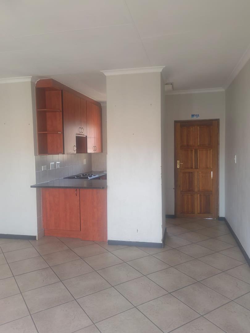 2 Bedroom Property for Sale in Wilgeheuwel Gauteng