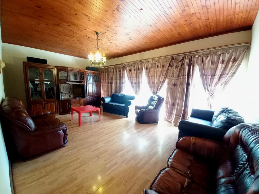 3 Bedroom Property for Sale in Brackenhurst Gauteng