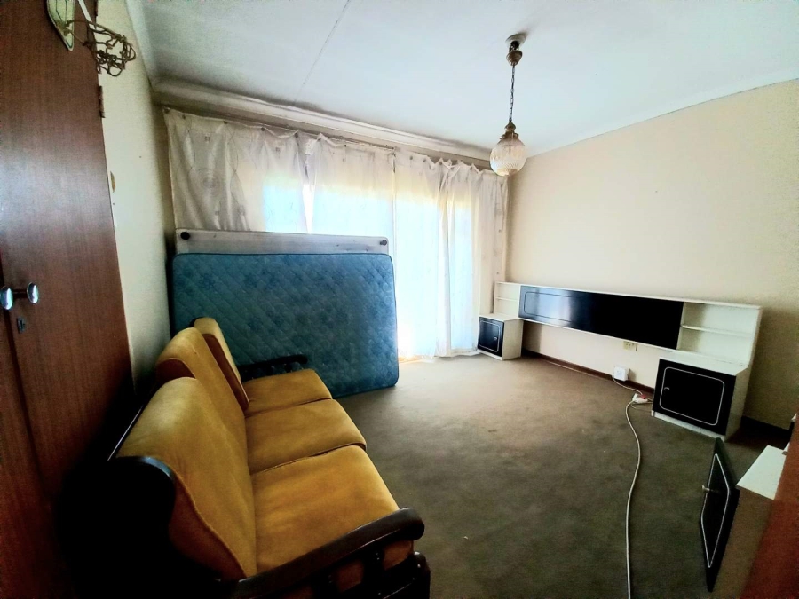 3 Bedroom Property for Sale in Brackenhurst Gauteng