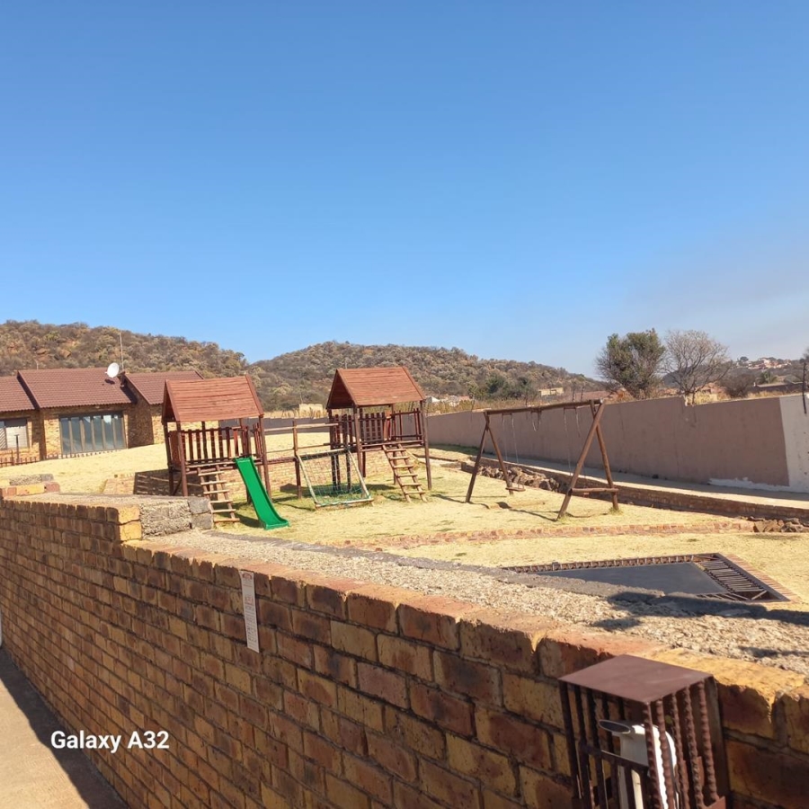 3 Bedroom Property for Sale in Meredale Gauteng