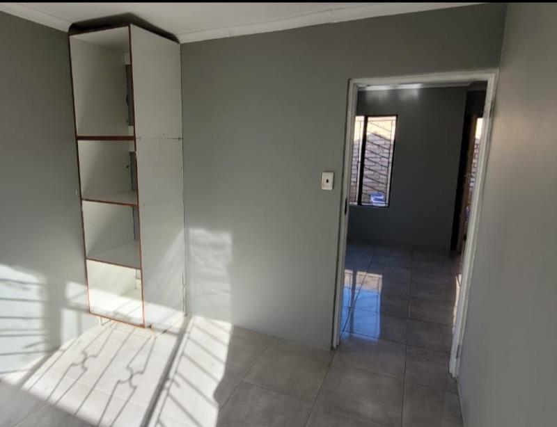 2 Bedroom Property for Sale in Soshanguve Gauteng