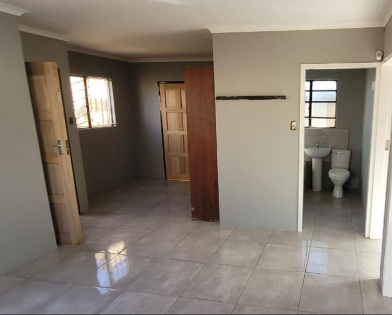 2 Bedroom Property for Sale in Soshanguve Gauteng