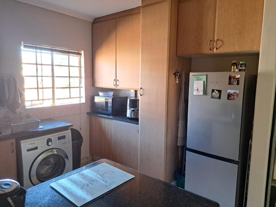 To Let 2 Bedroom Property for Rent in Celtisdal Gauteng