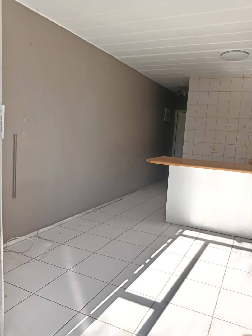 1 Bedroom Property for Sale in Kew Gauteng