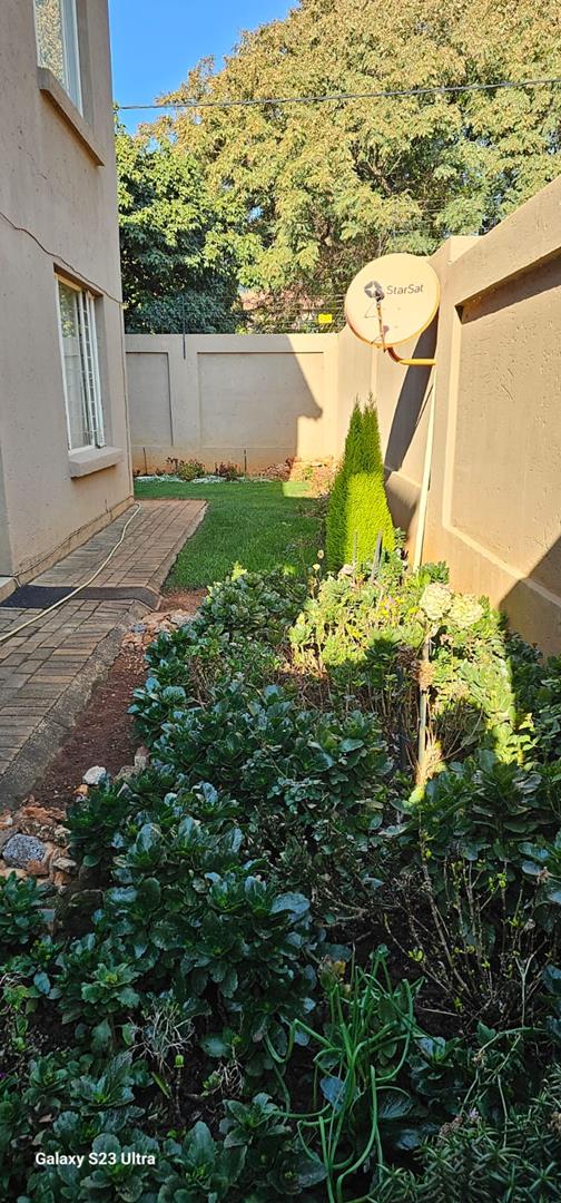 2 Bedroom Property for Sale in Fairland Gauteng