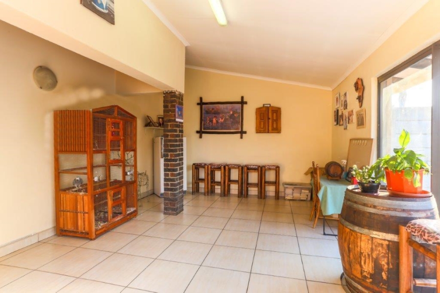 4 Bedroom Property for Sale in Randhart Gauteng