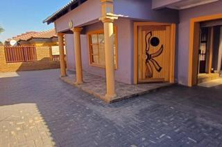 3 Bedroom Property for Sale in Mabopane Gauteng