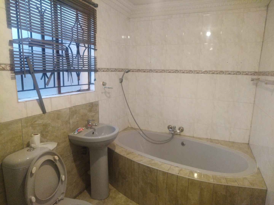 3 Bedroom Property for Sale in Mabopane Gauteng