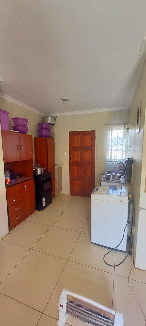 2 Bedroom Property for Sale in Lehae Gauteng