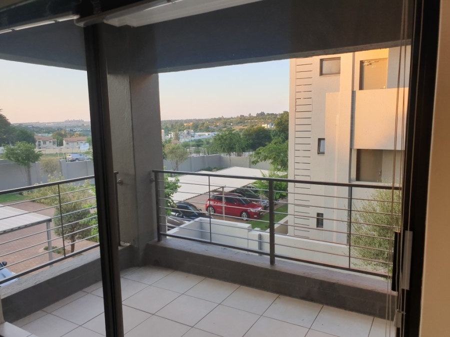 1 Bedroom Property for Sale in Lonehill Gauteng