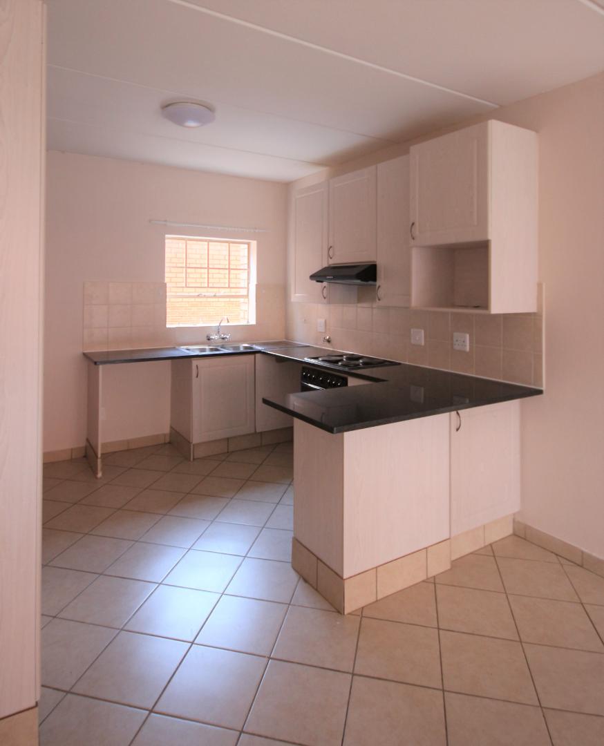 To Let 2 Bedroom Property for Rent in Hazeldean Gauteng