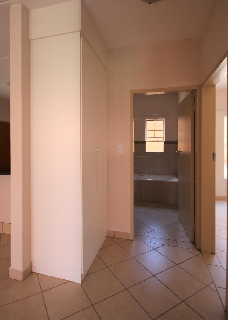 To Let 2 Bedroom Property for Rent in Hazeldean Gauteng