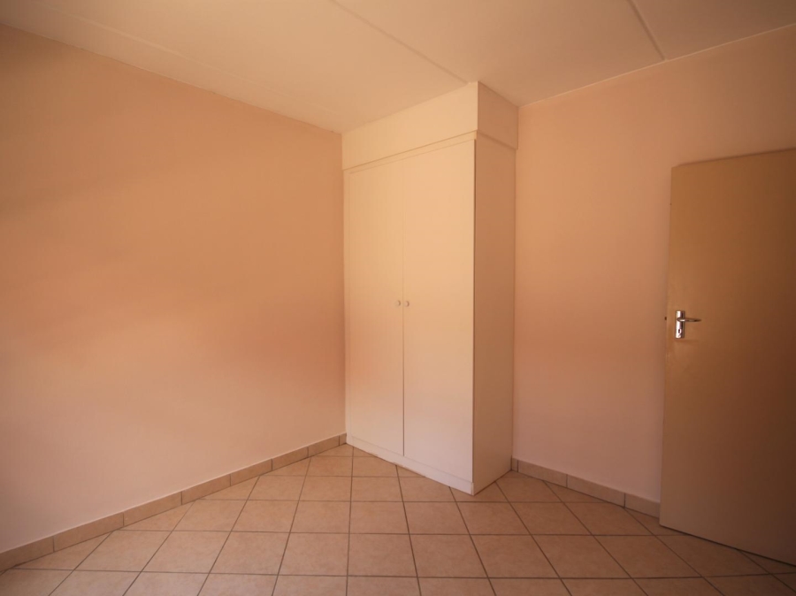 To Let 2 Bedroom Property for Rent in Hazeldean Gauteng