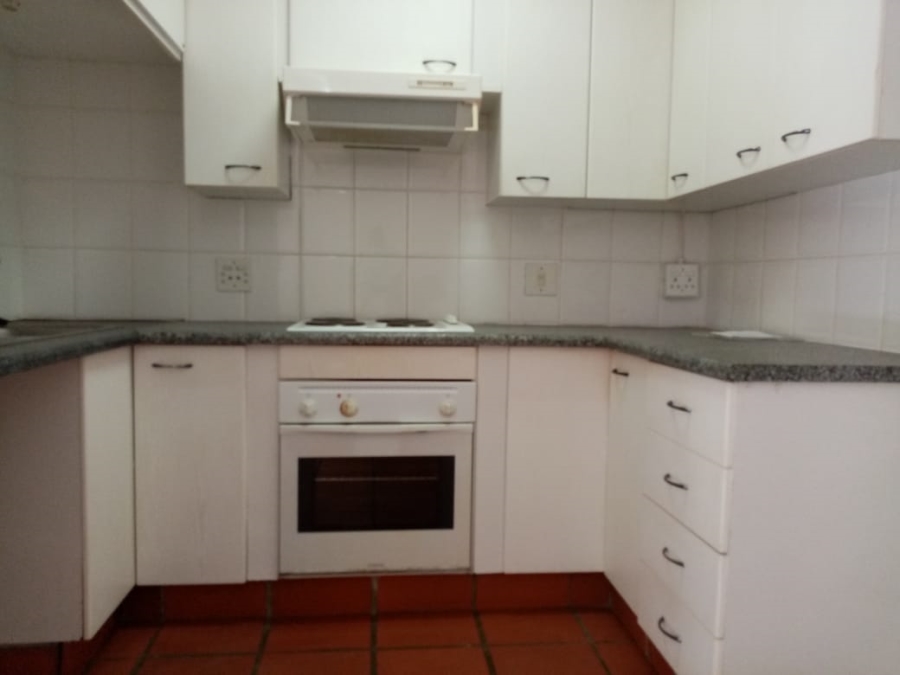 To Let 1 Bedroom Property for Rent in Northcliff Gauteng