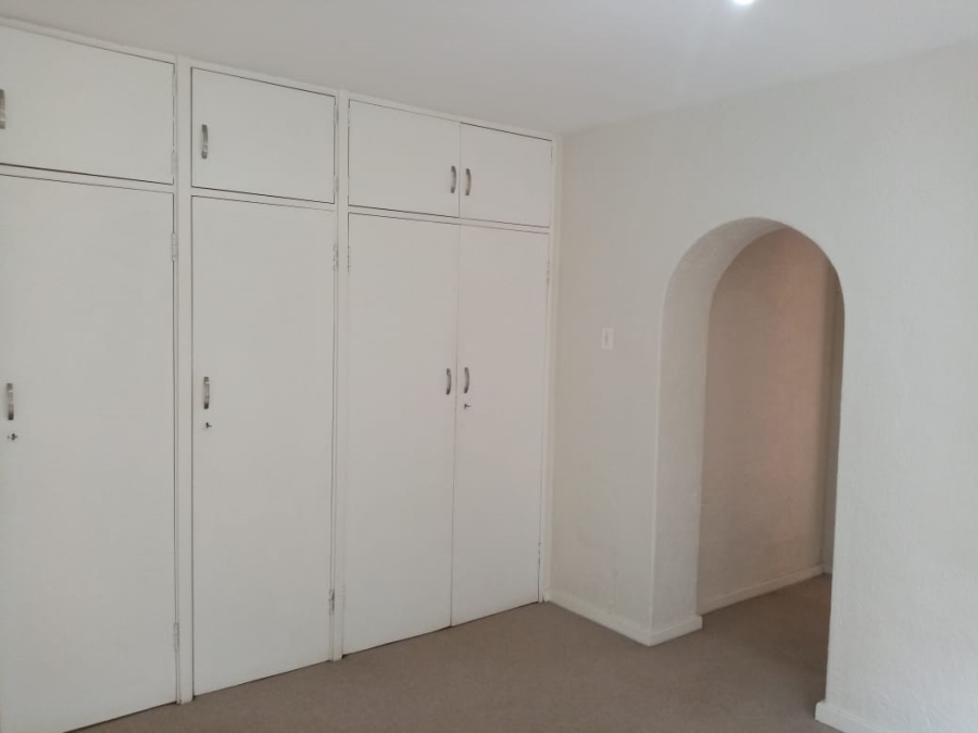 To Let 1 Bedroom Property for Rent in Northcliff Gauteng