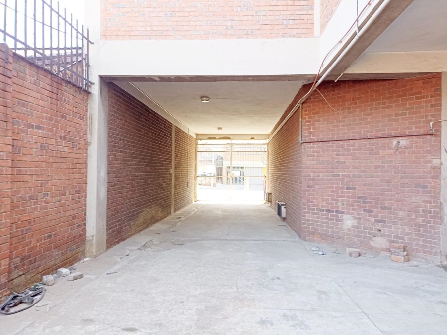 To Let commercial Property for Rent in Benoni AH Gauteng