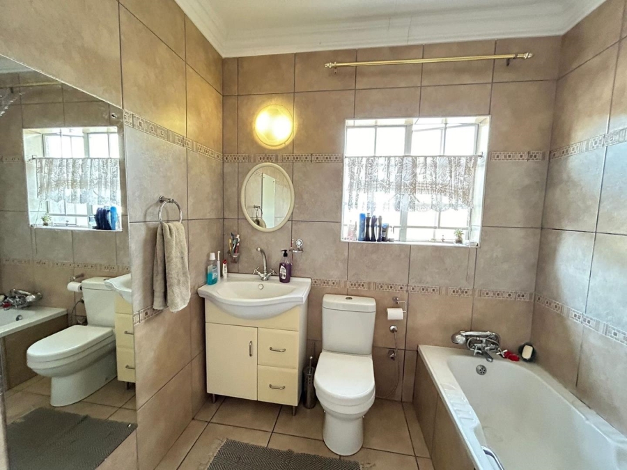 3 Bedroom Property for Sale in Brentwood Park Gauteng