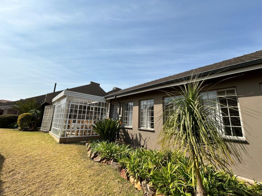 3 Bedroom Property for Sale in Brentwood Park Gauteng