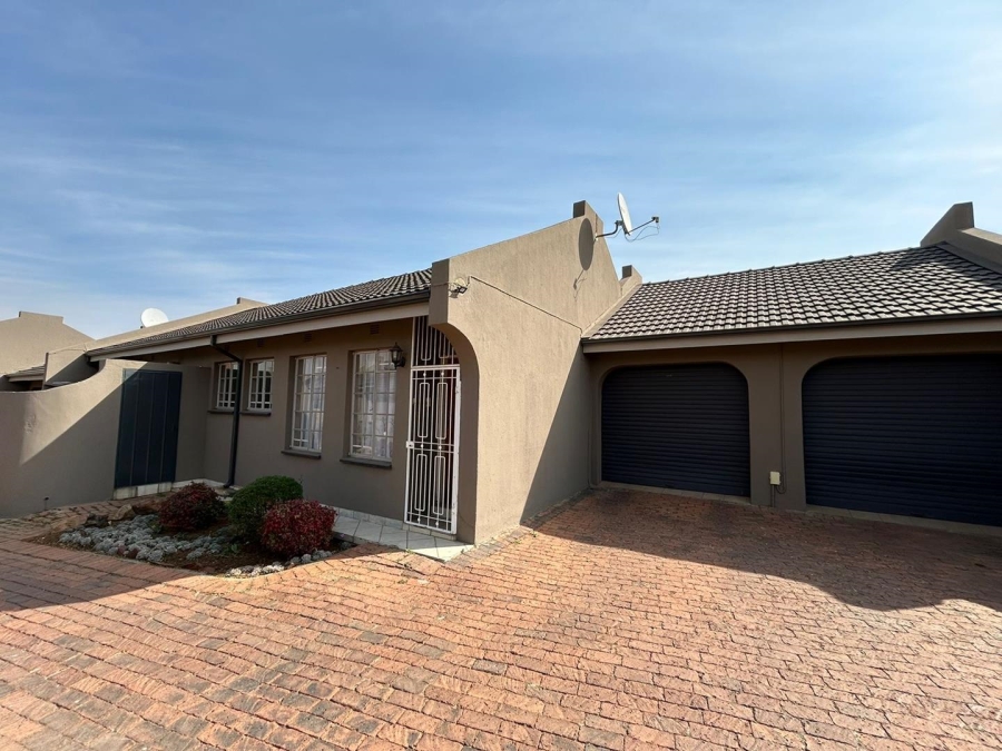 3 Bedroom Property for Sale in Brentwood Park Gauteng