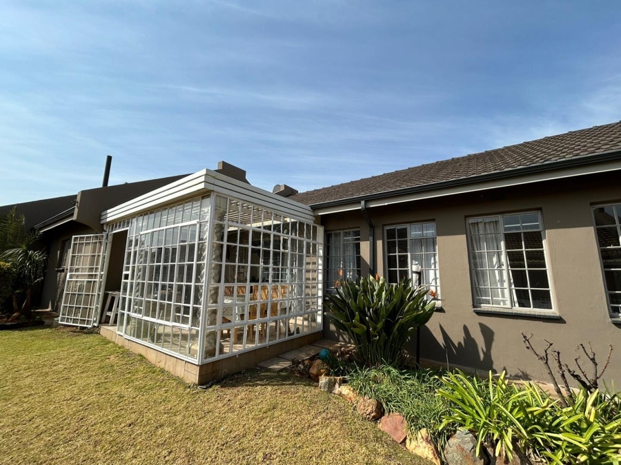 3 Bedroom Property for Sale in Brentwood Park Gauteng