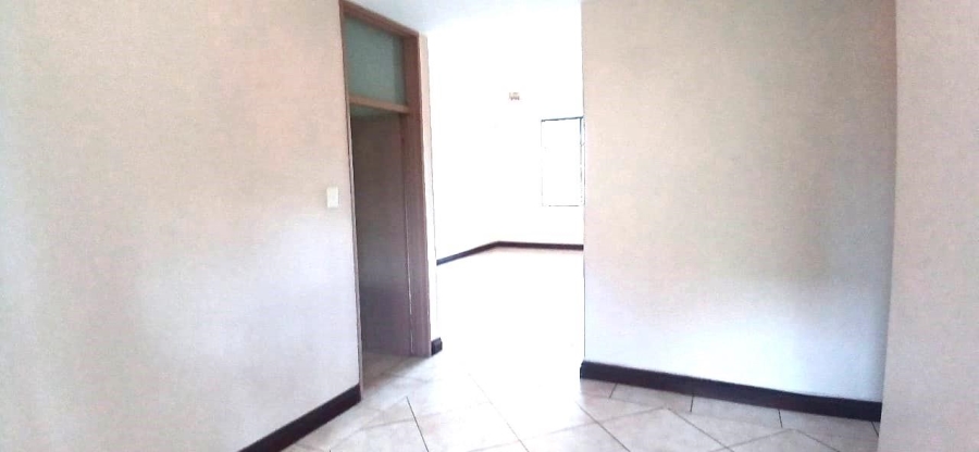 2 Bedroom Property for Sale in Bedford Gardens Gauteng