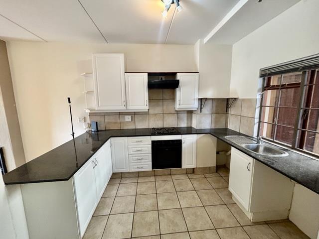 To Let 2 Bedroom Property for Rent in Morningside Gauteng