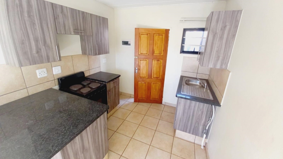2 Bedroom Property for Sale in Angelo Gauteng