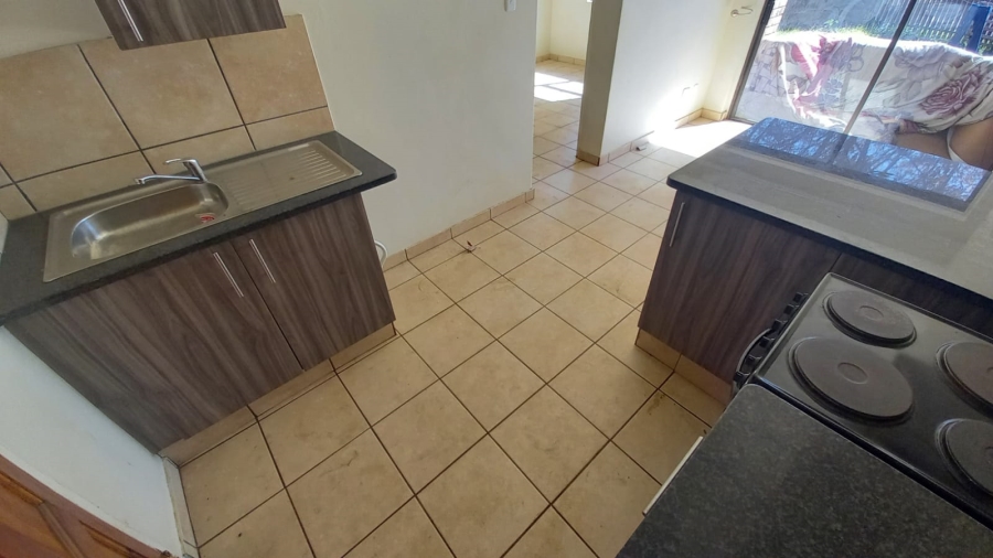 2 Bedroom Property for Sale in Angelo Gauteng