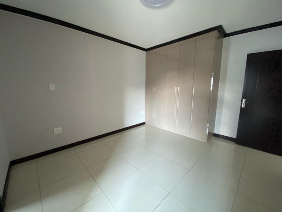 1 Bedroom Property for Sale in Broadacres Gauteng